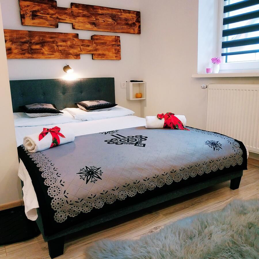 Отели типа «постель и завтрак» Beskidzka Guest House Щирк